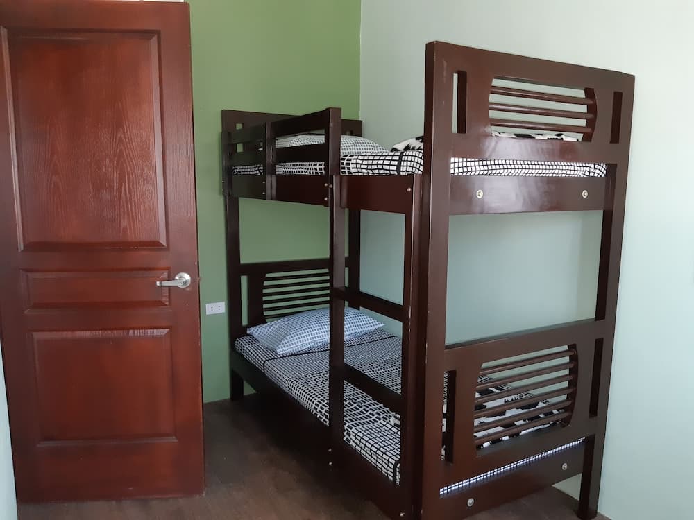 언덕에 있는 평화로운 듀플렉스 - 침실 3개 객실 사진 2