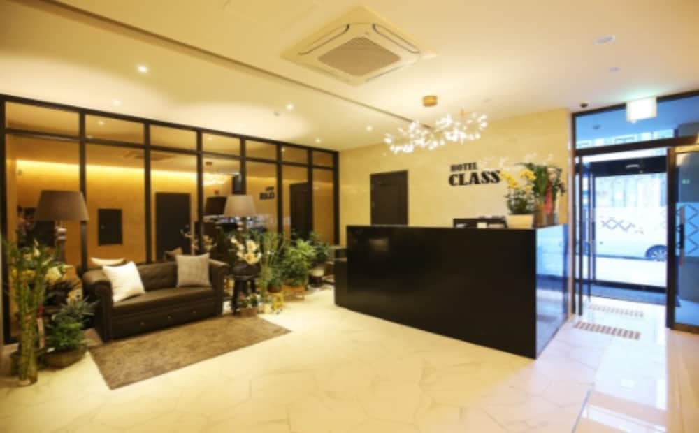 Hotel Class, Reception, photo 3