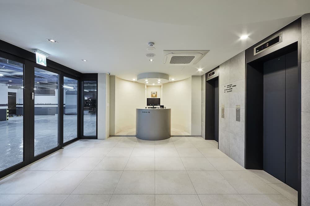 Hotel Intro, Lobby, photo 2
