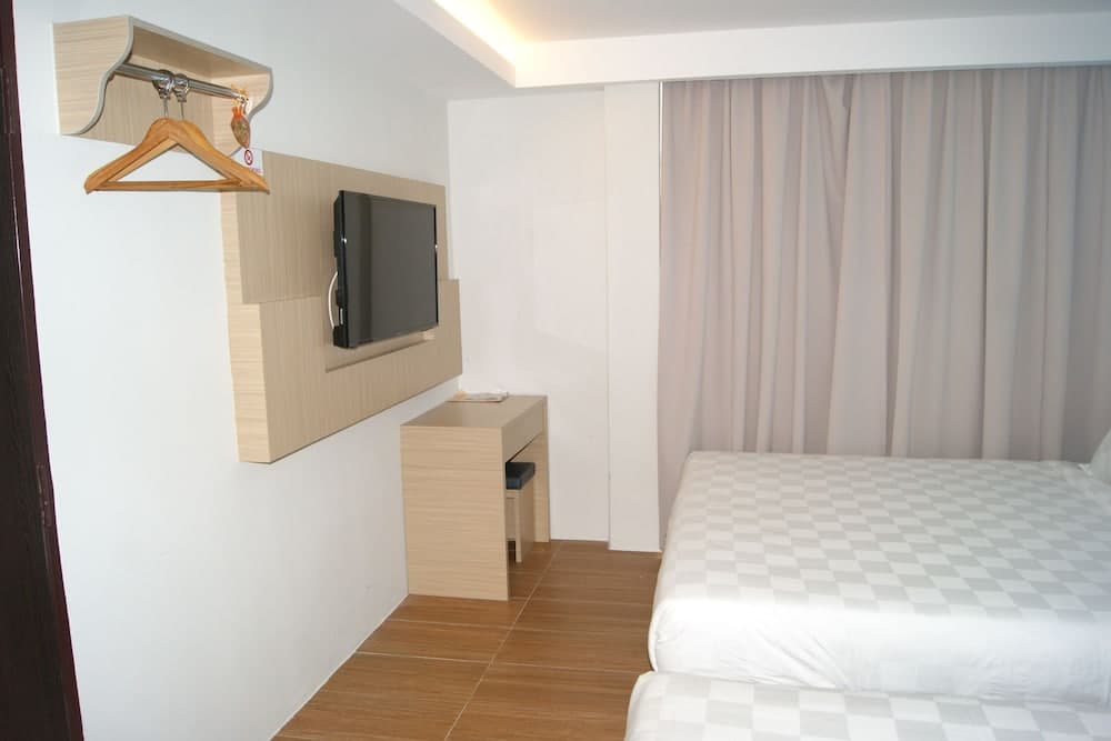 Double Happiness Hotel, Room, photo 5