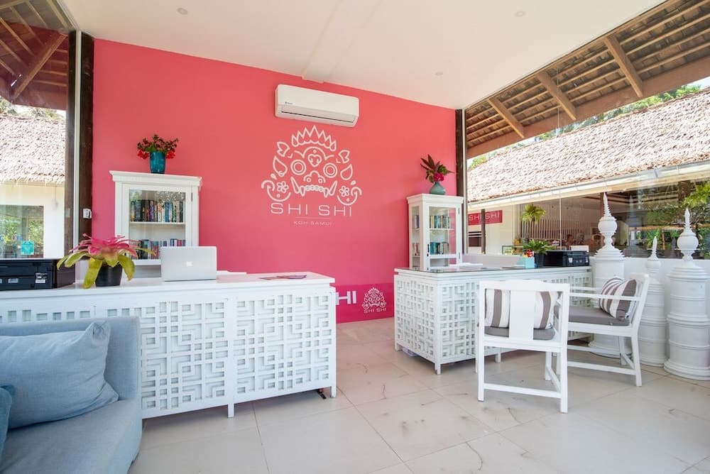 Baan Banburee, Reception, photo 2