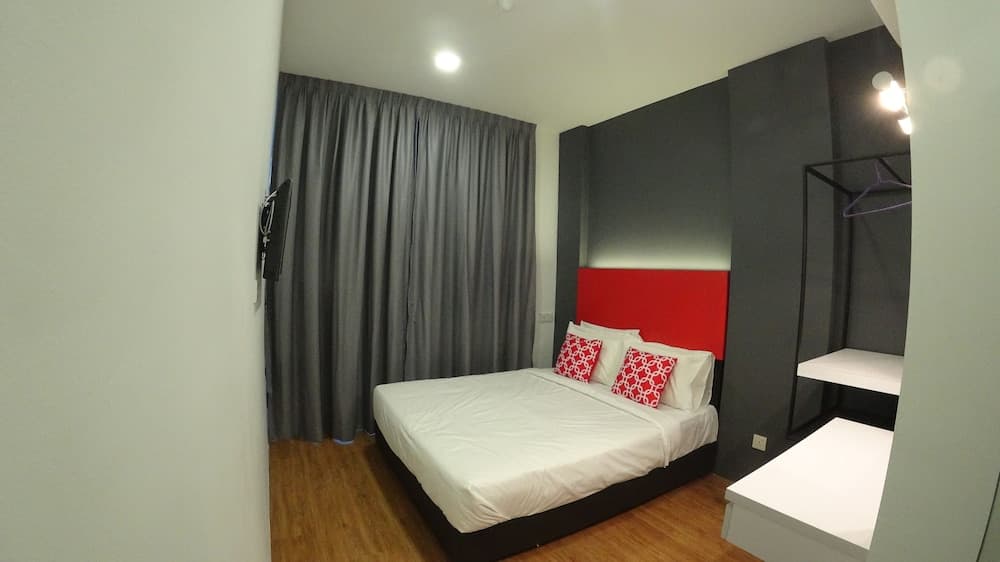 The Red Hotel, Room, photo 3