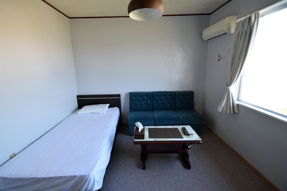 Hotel Henza, Room, photo 4
