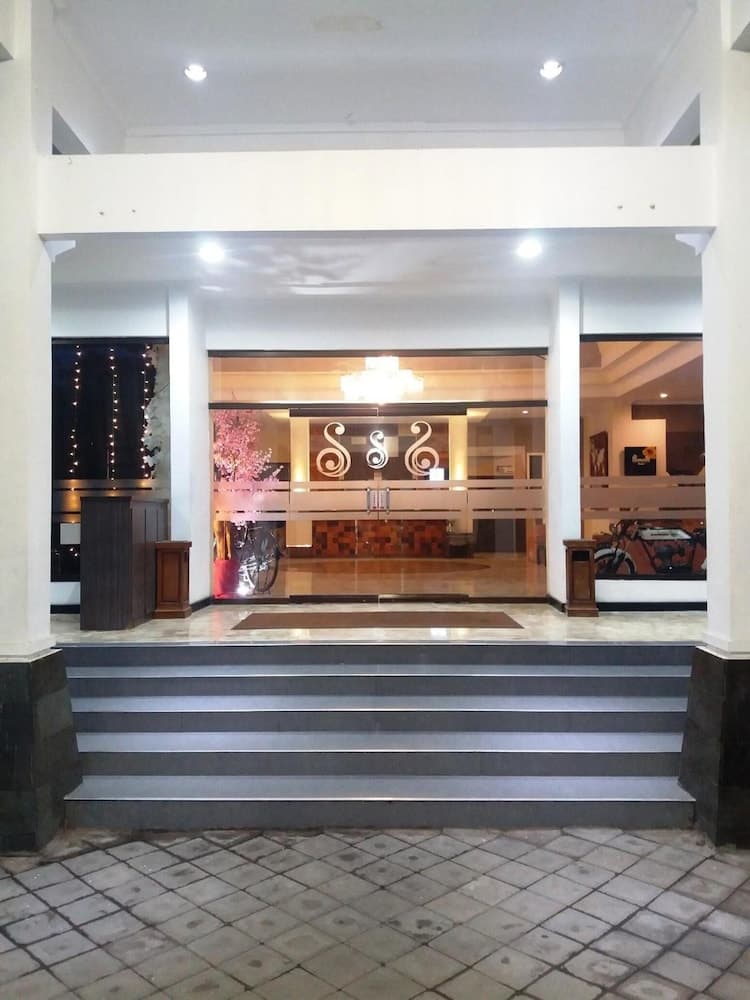 Hotel Sofia Juanda Surabaya, Lobby, photo 5