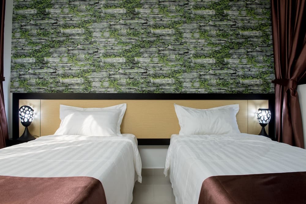 Ezzyhome Medini, Room, photo 5