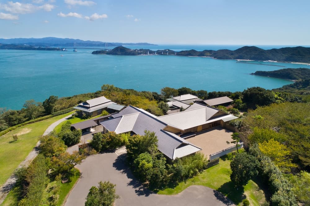 Hotel Ridge, Primary image, photo 1