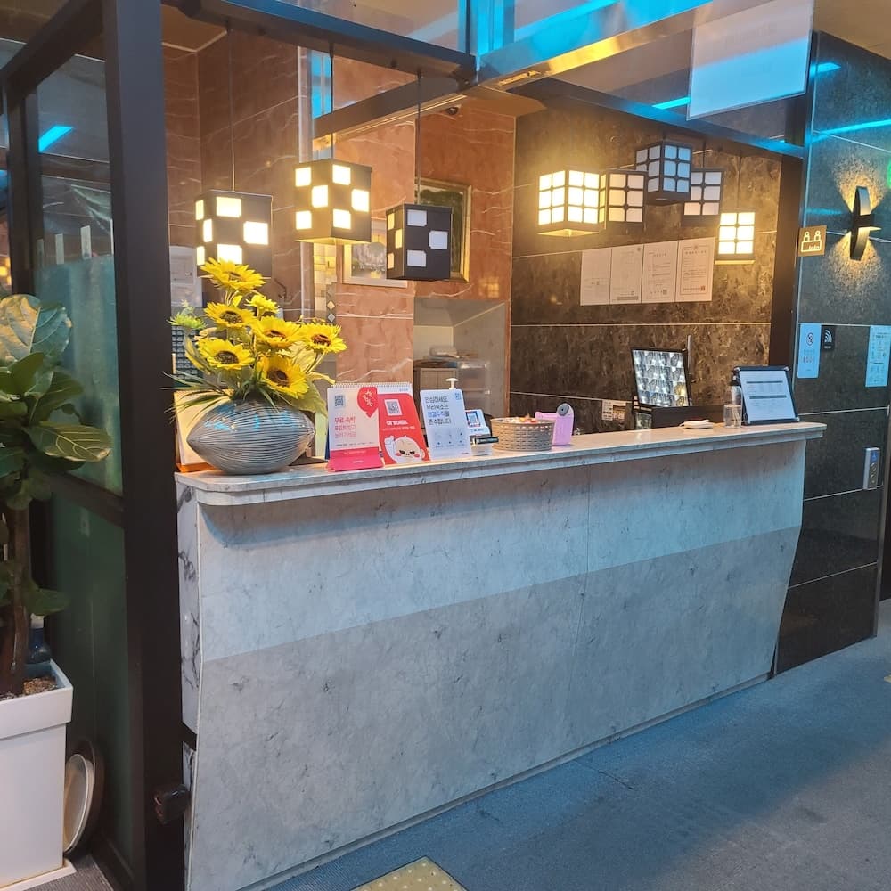 MG Hotel Jonggak, Reception, photo 3