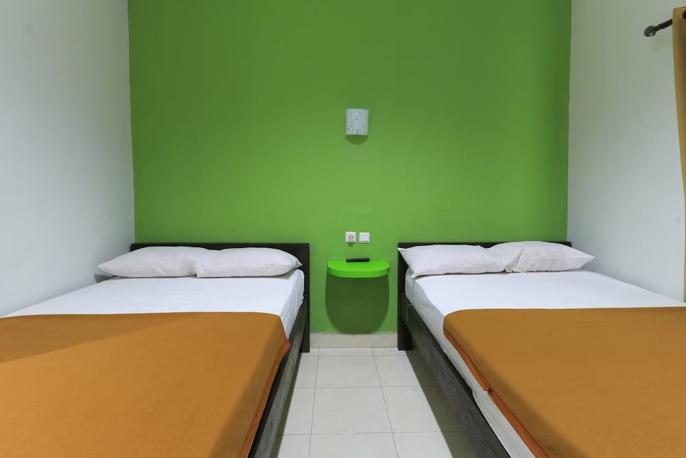 Hotel Warta Putra, Room, photo 5