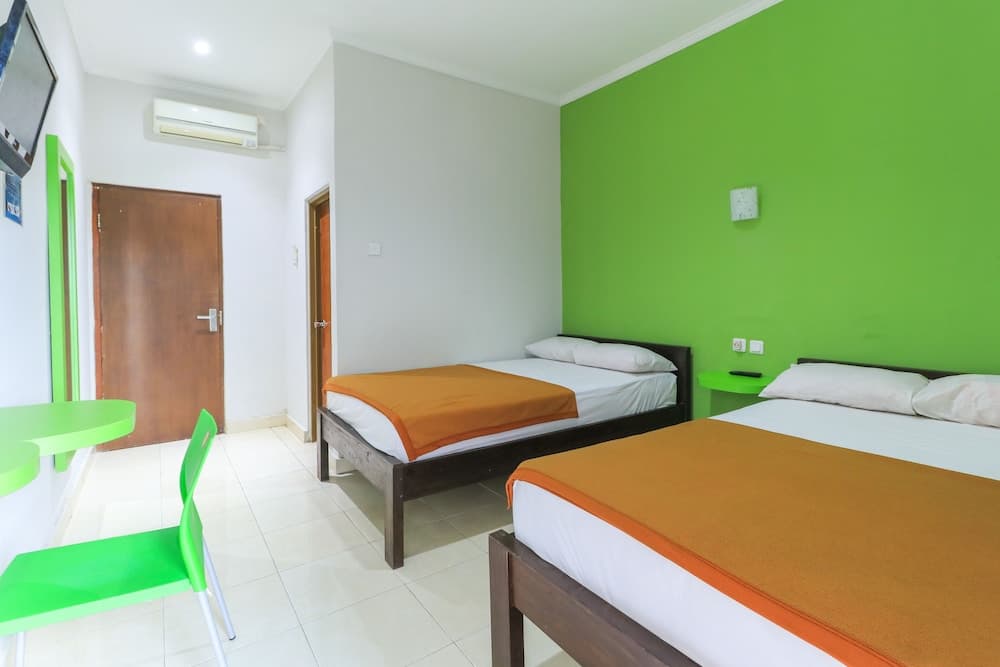 Hotel Warta Putra, Room, photo 3