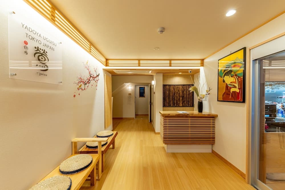 Yadoya Uguisu, Interior entrance, photo 2
