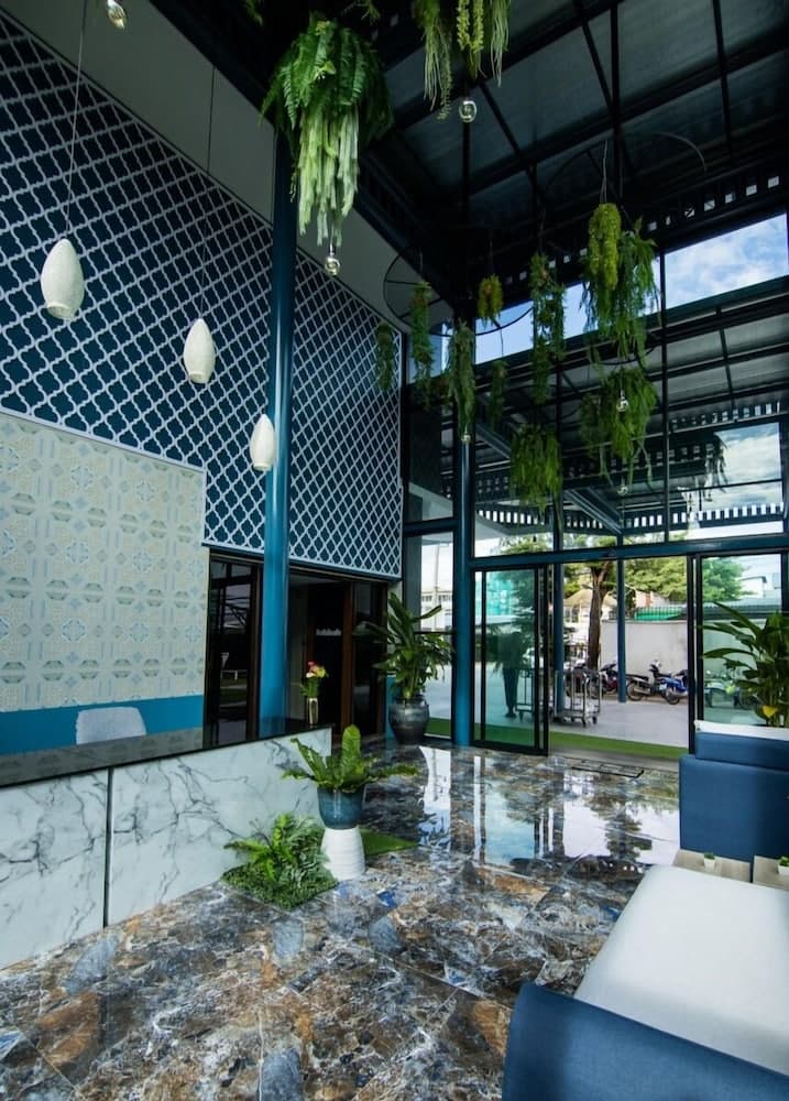 Blue Lagoon Hotel, Interior entrance, photo 1