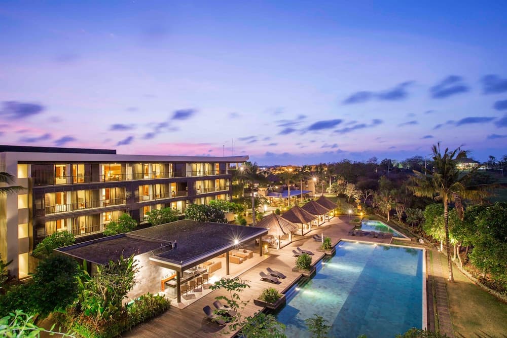Le Grande Bali, Primary image, photo 1