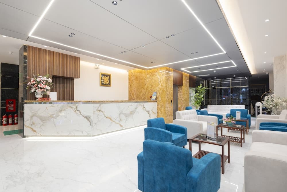 The Summer Hotel, Reception, photo 3