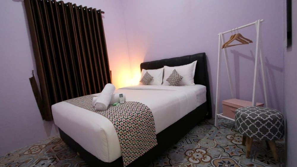 Omah Bugisan By The Grand Java, Room, photo 3