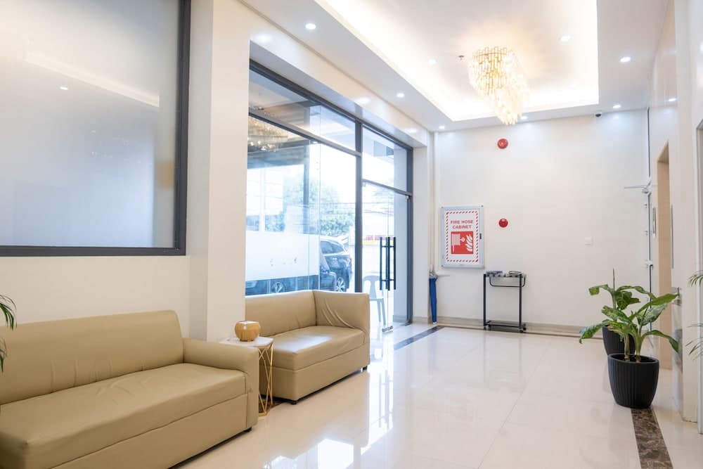 Hampton Suites, Lobby, photo 5