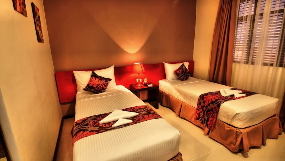 Big Daddy Hotel & Convention, Room, photo 5