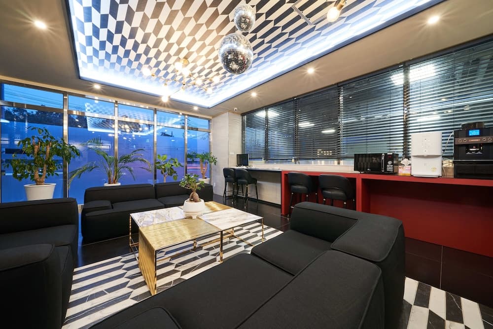 BON Hotel, Lobby, photo 4