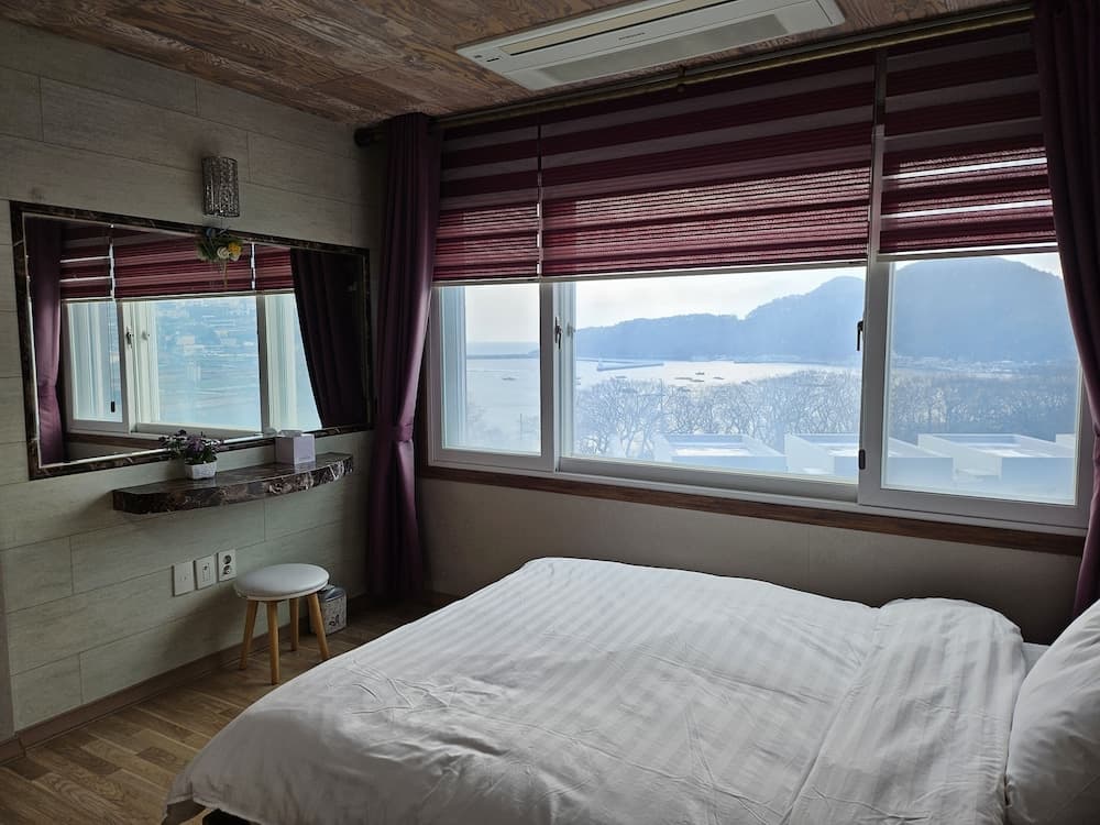 Namhae Oceanview Pension, Room, photo 5
