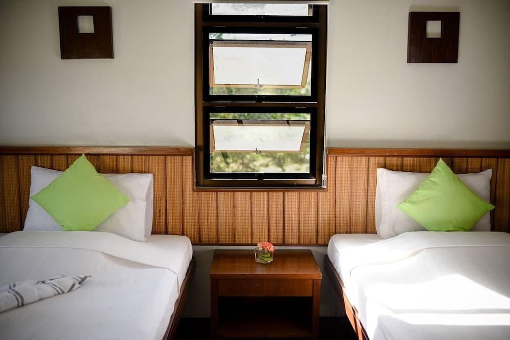 Tampay sa Sinagtala, Room, photo 5