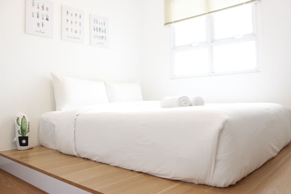 Classic and Comfy 2BR @ Gateway Pasteur Apartment, Room, photo 5