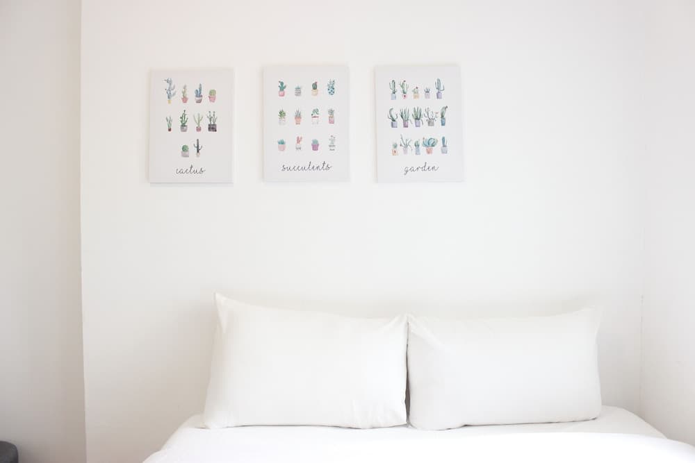 Classic and Comfy 2BR @ Gateway Pasteur Apartment, Room, photo 3