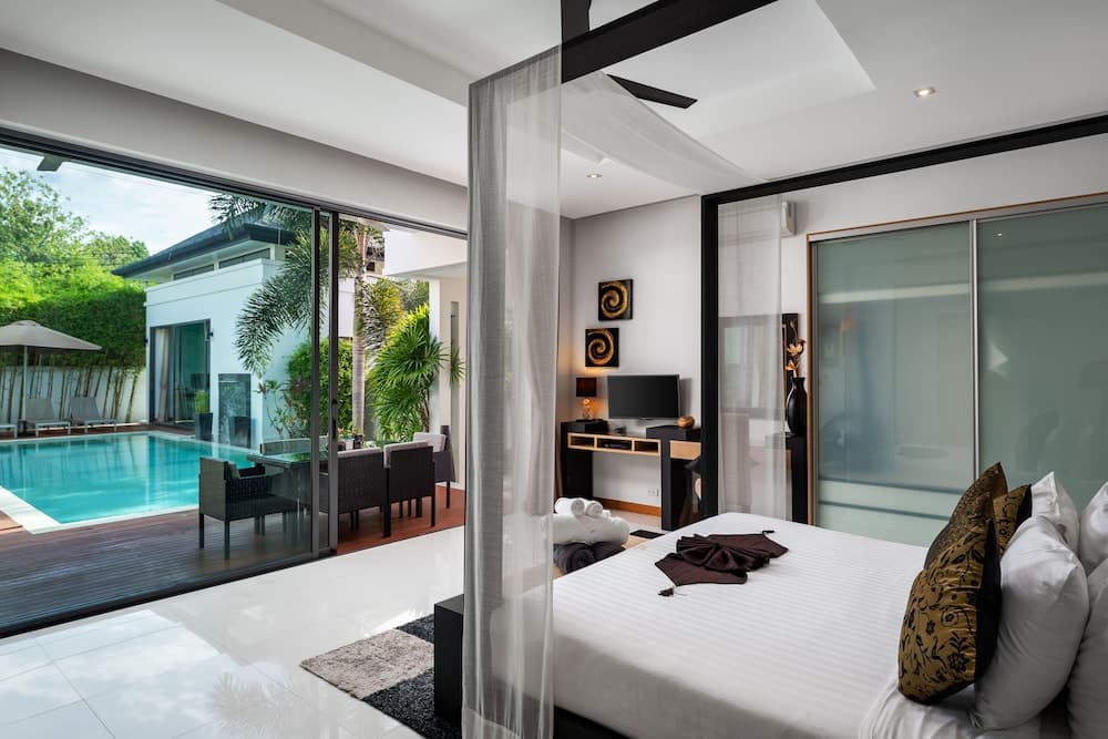 Crystal Pool Villa, Room, photo 3