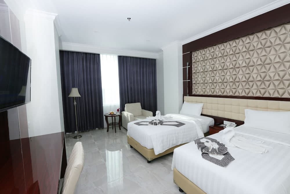 Sindoro Hotel Cilacap by Conary, Room, photo 5
