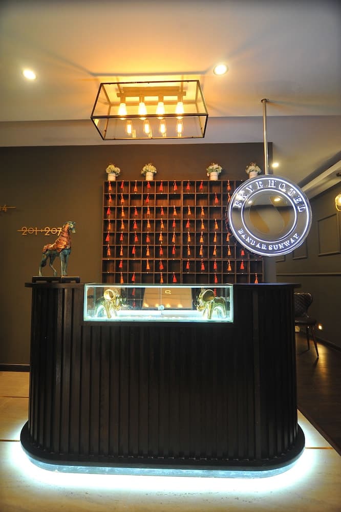 Skye Hotel, Reception, photo 4