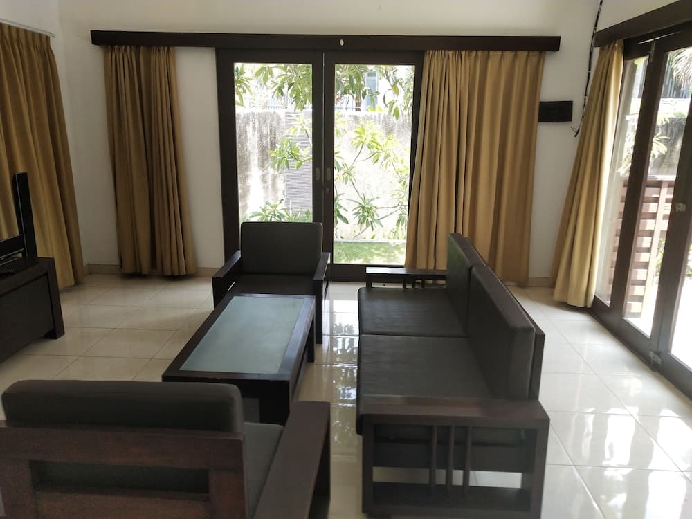 Villa Glas, Lobby sitting area, photo 4