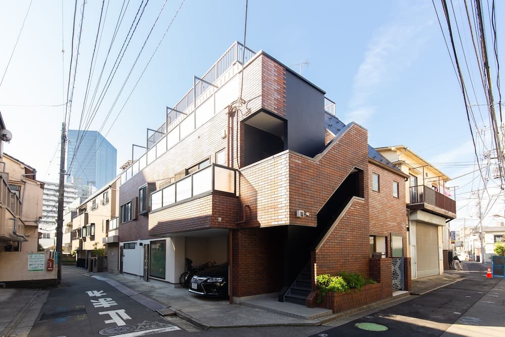 Cross Bridge Ikebukuro, Primary image, photo 1