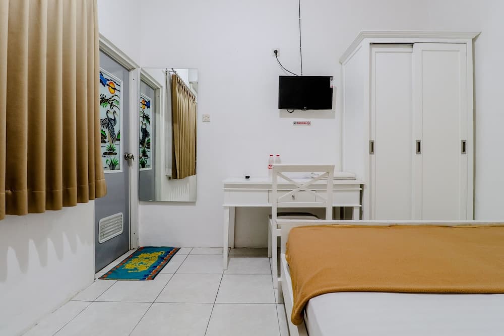 Ratu Guesthouse, Room, photo 3