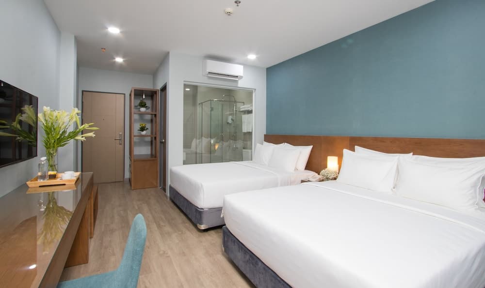 Piano Hotel, Primary image, photo 1