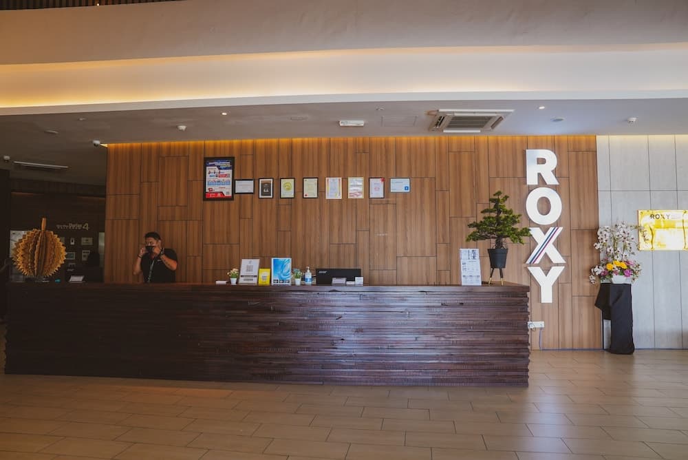Roxy Hotel Serian, Reception, photo 4