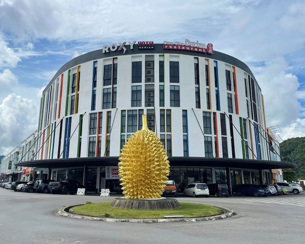 Roxy Hotel Serian, Primary image, photo 1