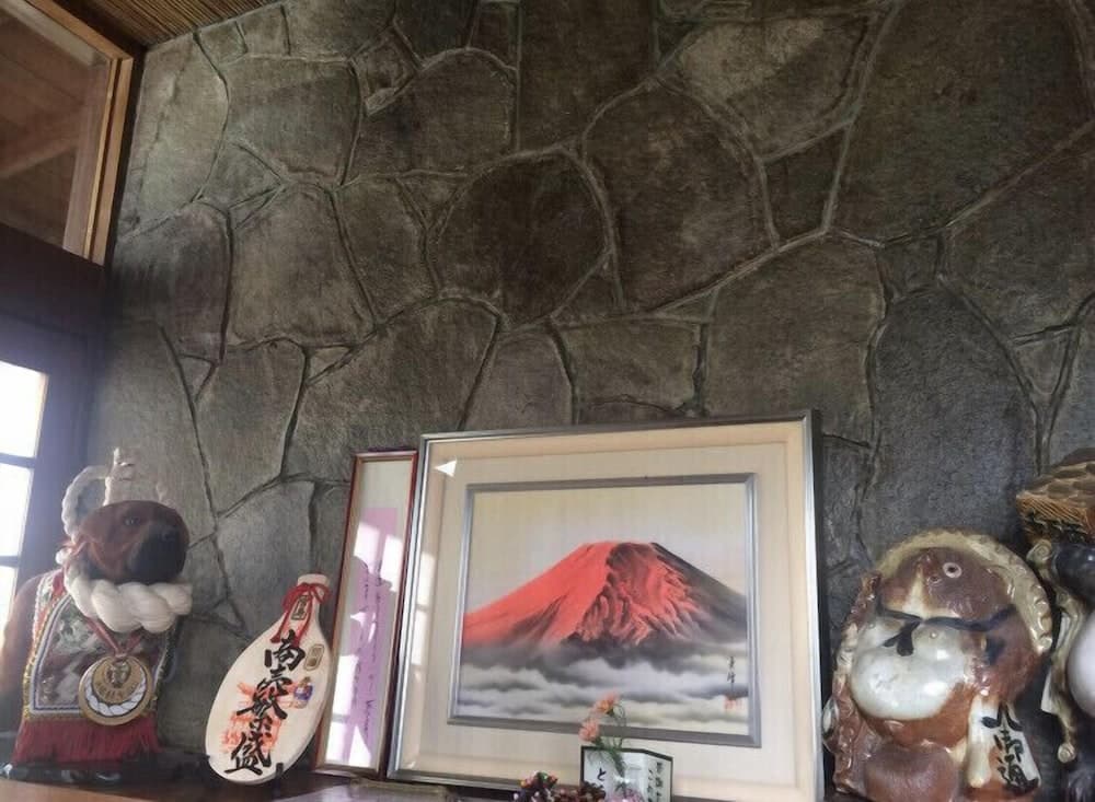 Ryu, Interior entrance, photo 3