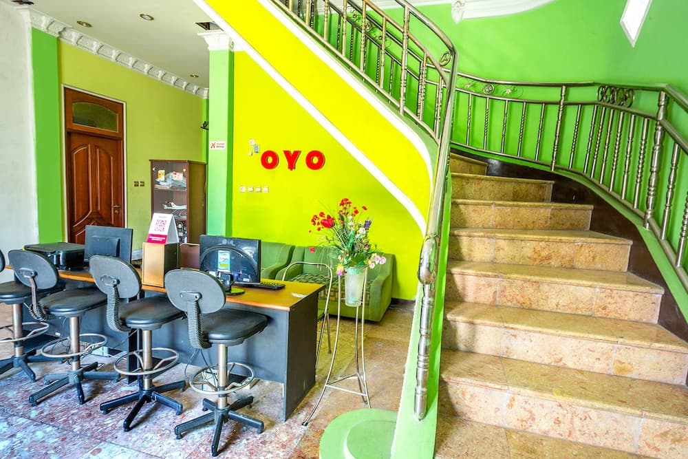 OYO  2848 세나즈 게스트하우스 리셉션 사진 3