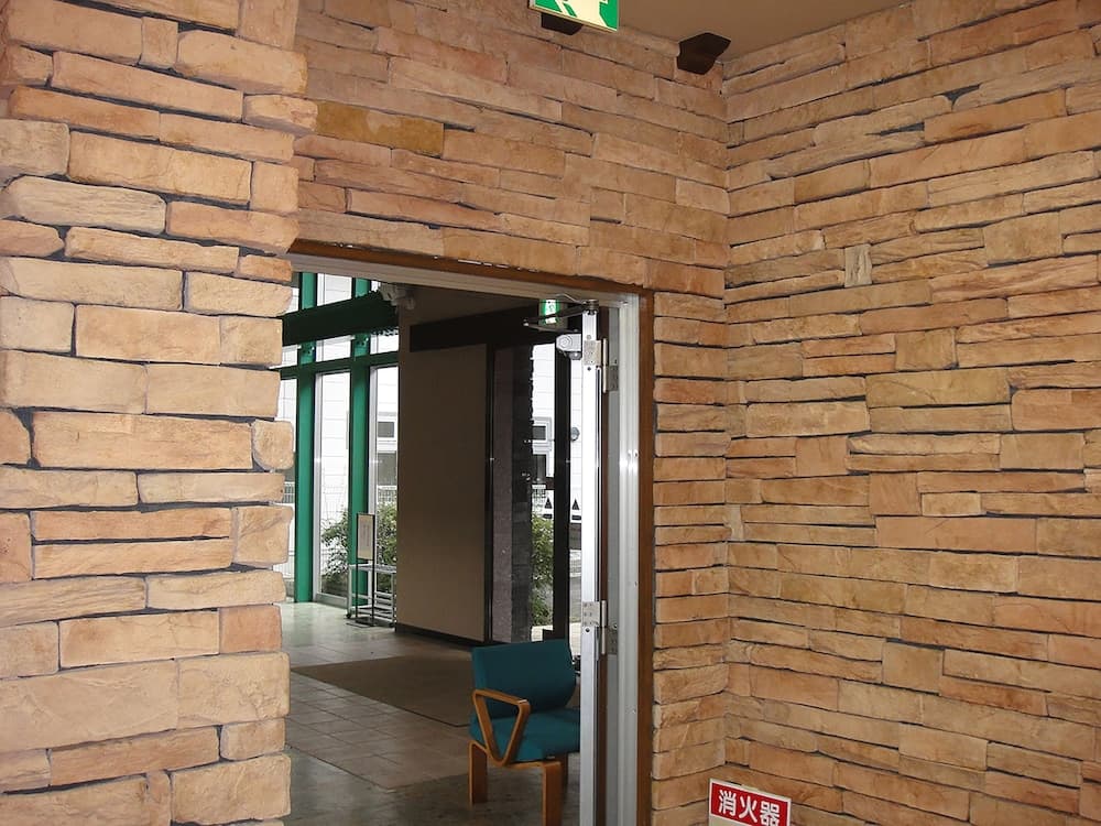 리버사이드 호스텔 B&B – 호스텔 내부 입구 사진 2