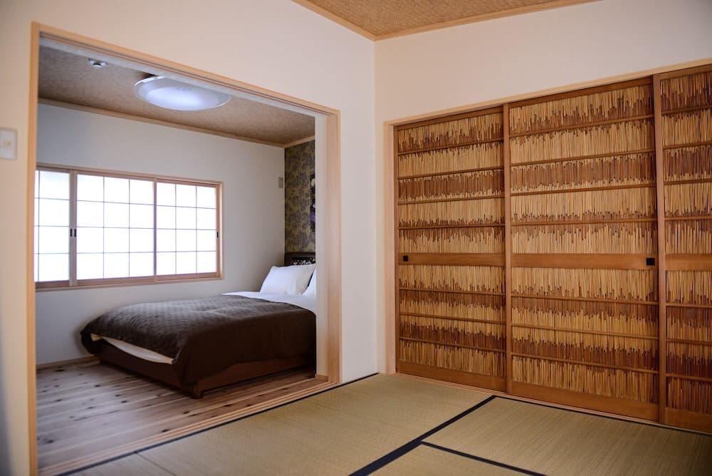 Iroekoto, Room, photo 2