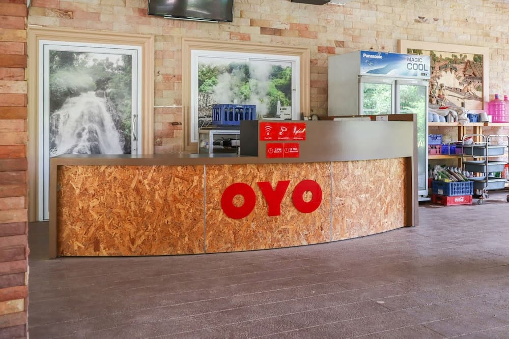 OYO 742 뷰 프룩사 리조트 리셉션 사진 4