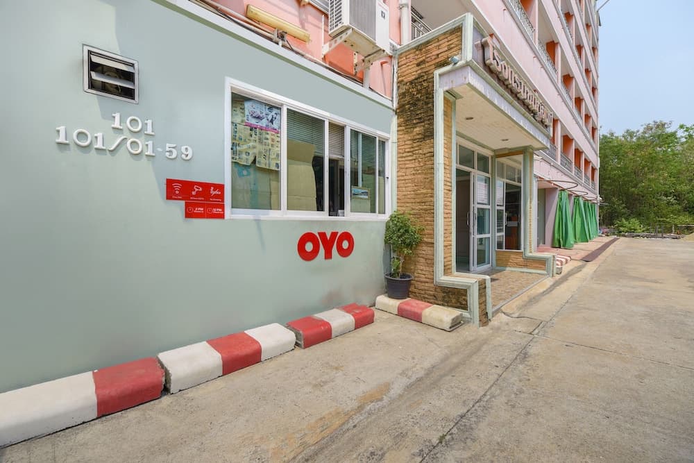 OYO 762 촘푸 리셉션 사진 3