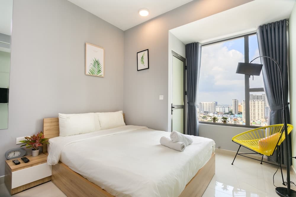 Infinity Pool Signature - Saigon Rivergate, Room, photo 3