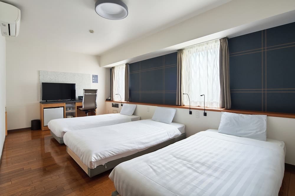 TOKIO's HOTEL, Room, photo 5