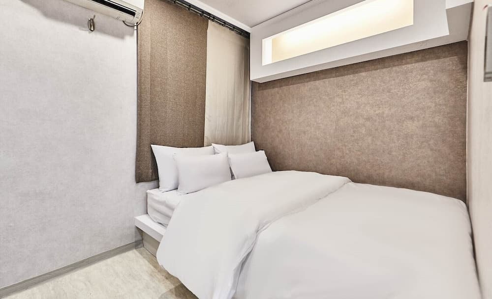 30 month HOTEL, Room, photo 4