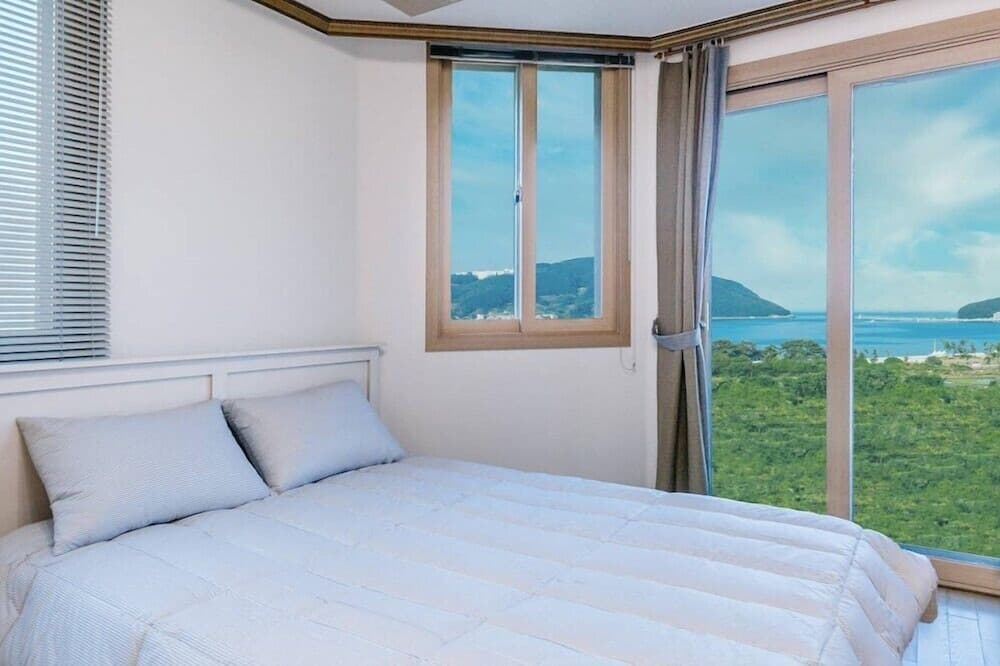 Star moon Pension, Room, photo 3