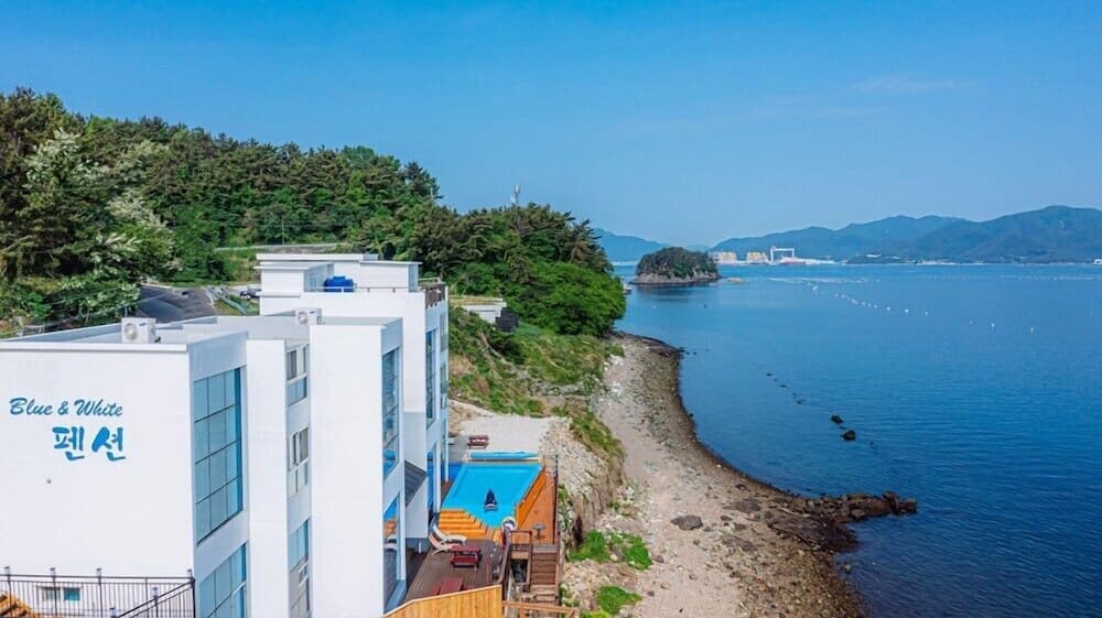 블루엔화이트펜션 기본 이미지 사진 1