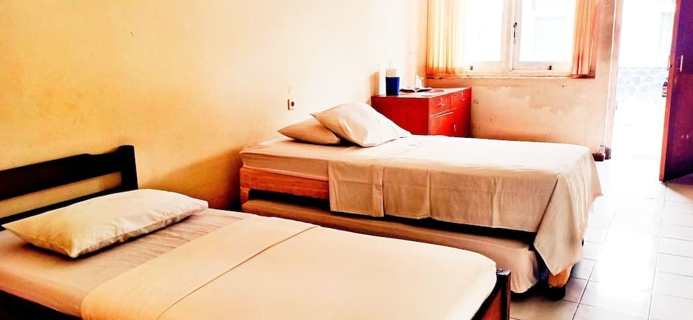 Bunga Ayu Seaside Resort, Room, photo 3