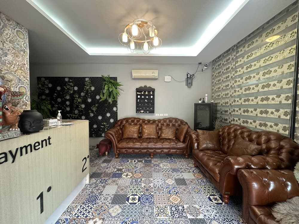 PomPom Home, Reception, photo 2