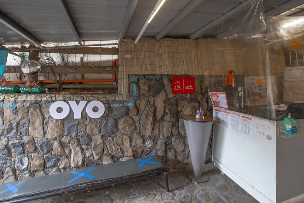 OYO 588 선록 리조트 리셉션 사진 3