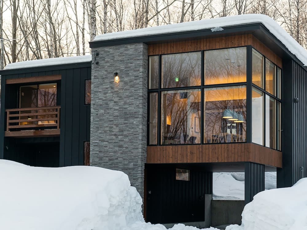 Ukiyo Chalet, Primary image, photo 1