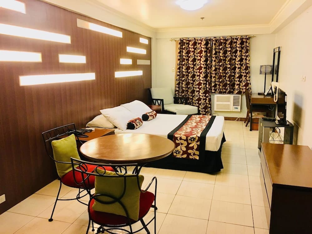 Jupiter Suites, Room, photo 3